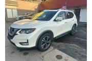 $15995 : 2017 Rogue SL thumbnail
