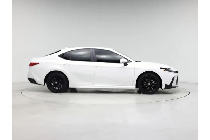 $32998 : Toyota Camry 2026 SE 4dr Sed image 7