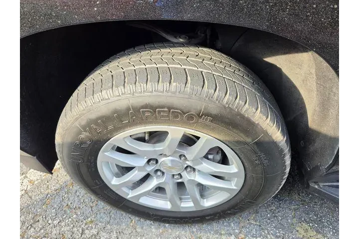 $39991 : Chevrolet Tahoe 2021 4x2 LS image 8