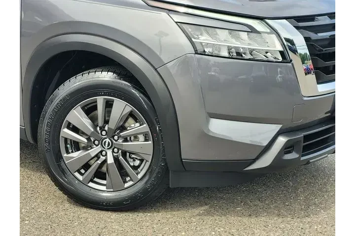 $19906 : Nissan Pathfinder 2022 S 4dr image 6