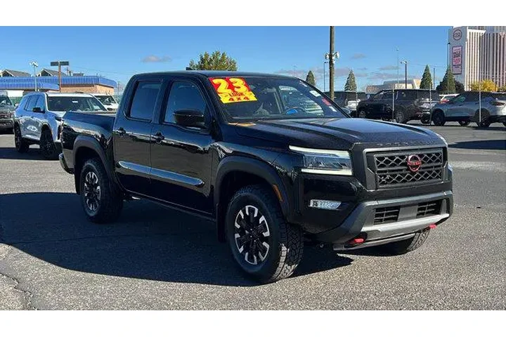 $37984 : Nissan Frontier 2023 4x4 PRO image 3