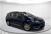 Pre-Owned 2017 Pacifica Touri en Milwaukee