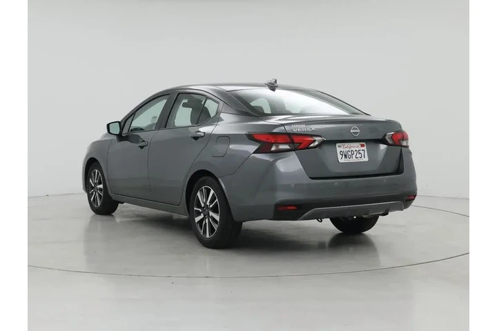 $20998 : Nissan Versa 2025 SV 4dr Sed image 2