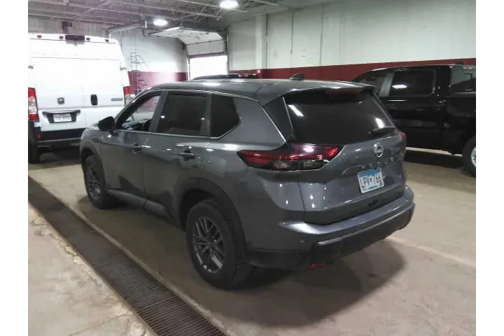 $21422 : Nissan Rogue 2024 AWD S 4dr image 3