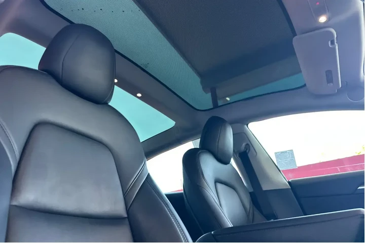 $23300 : Tesla Model 3 2022 4dr Sedan image 8