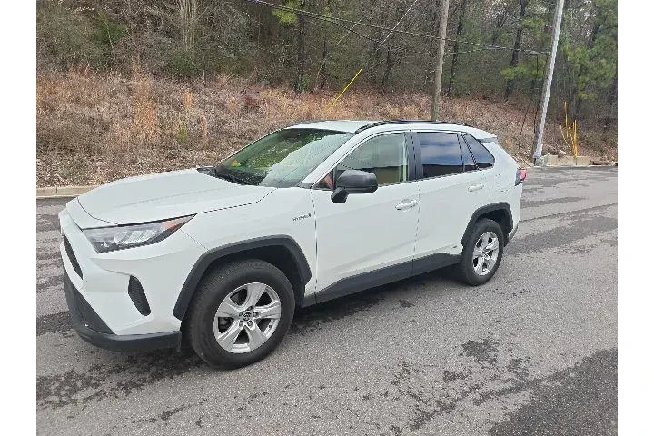 $20990 : Toyota RAV4 Hybrid 2020 AWD image 6