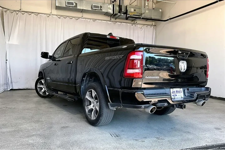 $29651 : Ram 1500 2022 4x2 Laramie 4d image 5