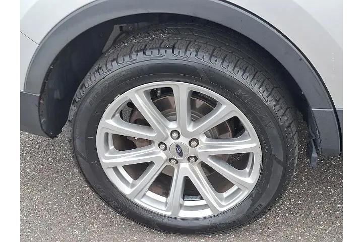 $16495 : Ford Explorer 2016 AWD Limit image 8