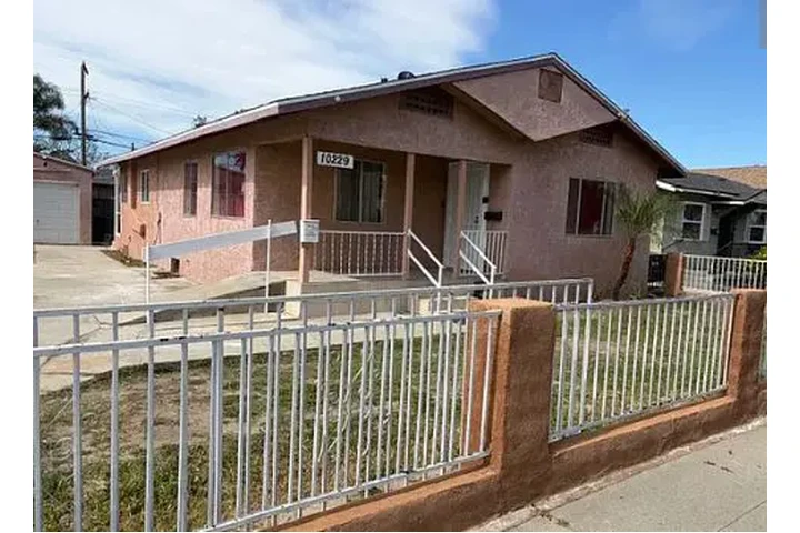 $2295 : move-in-ready single-family image 1