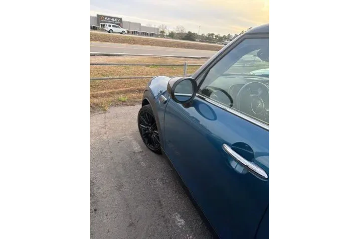 $19142 : MINI Hardtop 4 Door 2022 Coo image 9