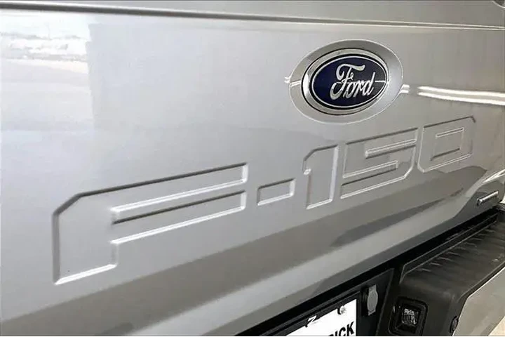 $36490 : Ford F-150 2023 4x4 XLT 4dr image 9