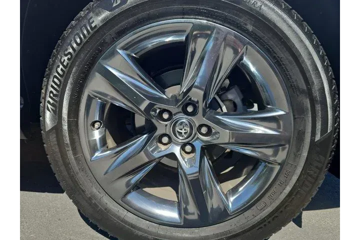 $33995 : Toyota Highlander 2018 AWD L image 6