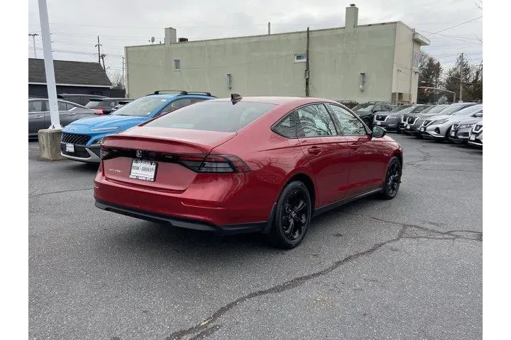 $24550 : Honda Accord 2025 SE 4dr Sed image 4