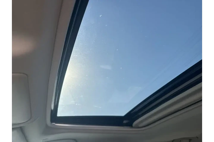 $28000 : Toyota RAV4 2024 XLE 4dr SUV image 9