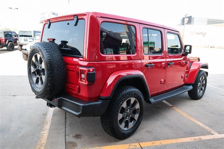 $36988 : 2018 Wrangler Unlimited Sahara image 5