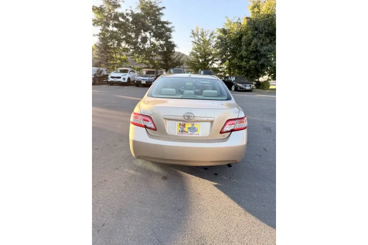 $6995 : 2011 Camry LE image 9