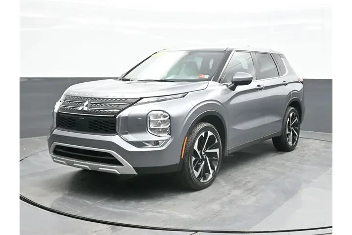 $22994 : Mitsubishi Outlander 2023 AW image 1