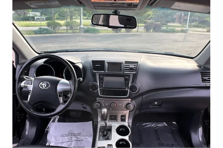 $15000 : 2013 Highlander SE image 3