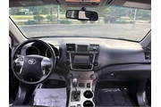 $15000 : 2013 Highlander SE thumbnail