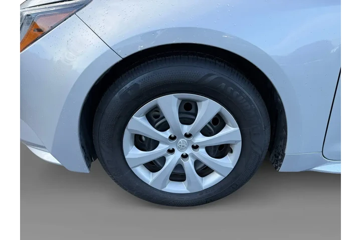 $19982 : Toyota Corolla 2024 LE 4dr S image 9
