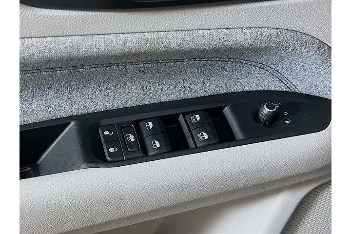 $22975 : Jeep Compass 2022 4x4 Latitu image 9