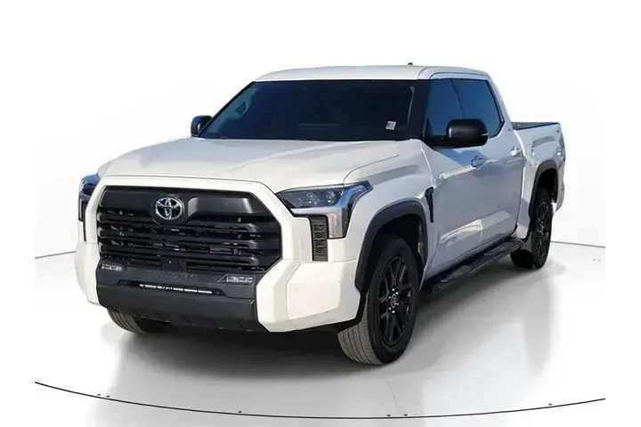 $37791 : Toyota Tundra 2023 4x4 SR5 4 image 3