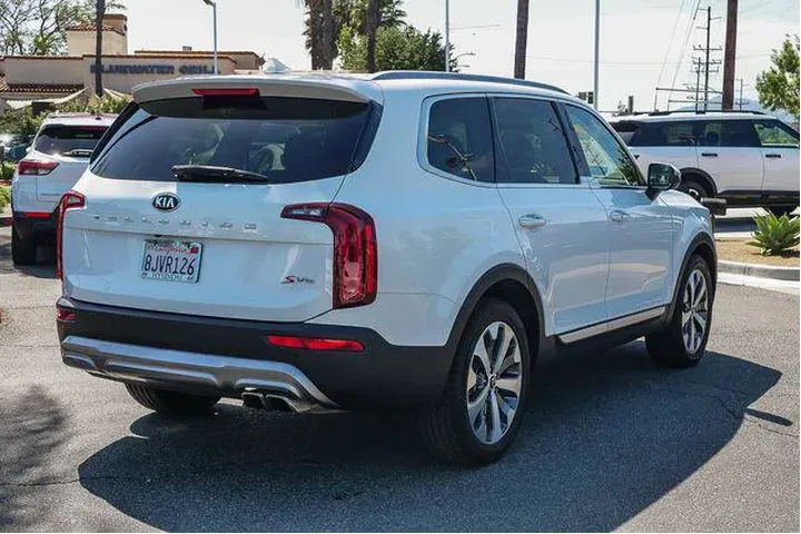 $24500 : Kia Telluride 2020 S 4dr SUV image 4