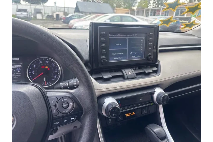 $18599 : 2019 RAV4 XLE image 10