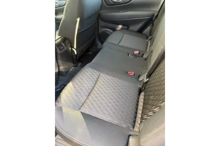 $17237 : Nissan Rogue 2020 S 4dr Cros image 3