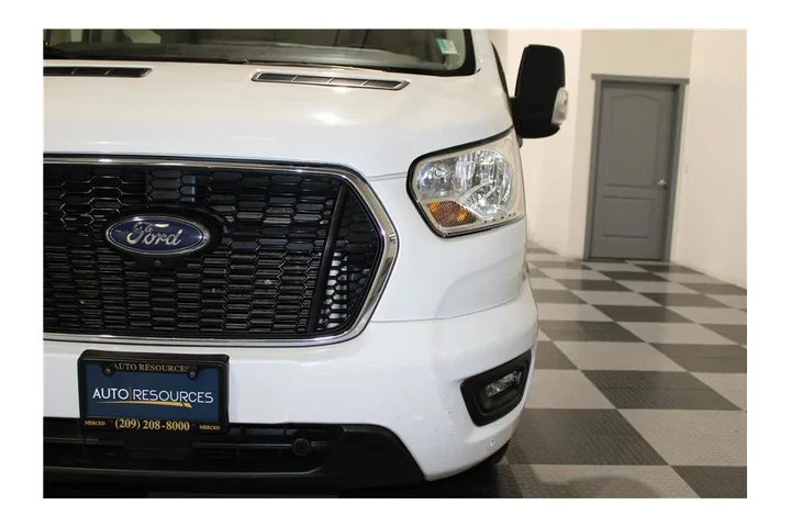 $33558 : Transit Passenger Wagon 2022 image 8