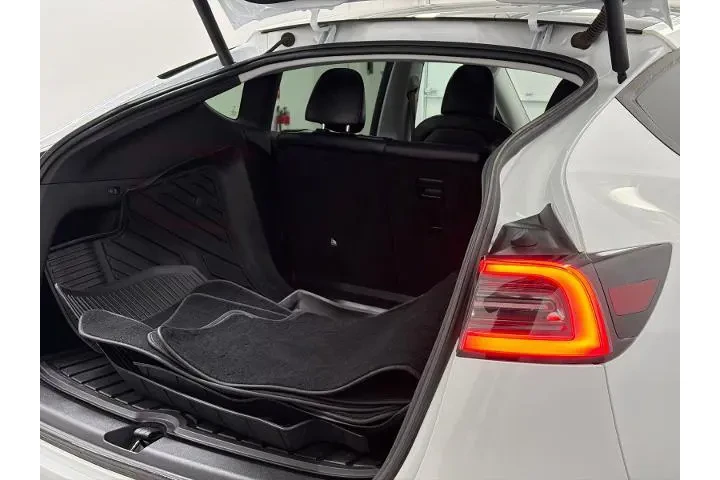 $24750 : Tesla Model Y 2021 AWD Long image 8