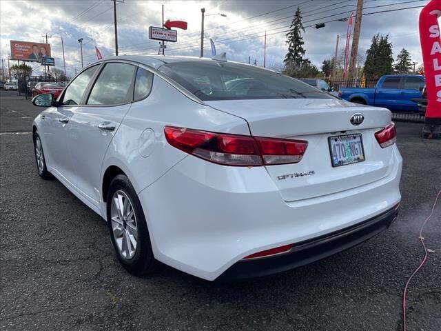 $8750 : 2017 Optima LX image 7