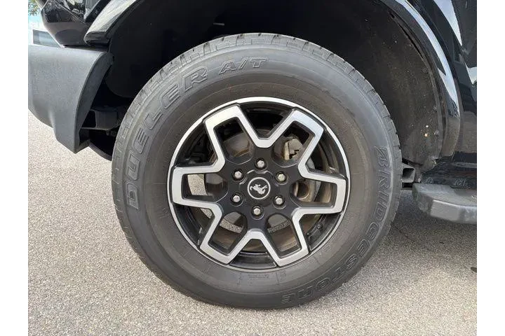 $39687 : Ford Bronco 2022 4x4 Base 4d image 7