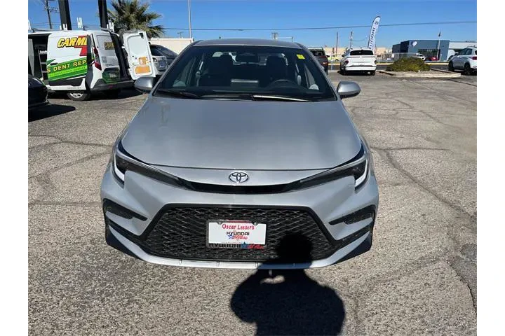 $27239 : Toyota Corolla 2025 SE 4dr S image 2