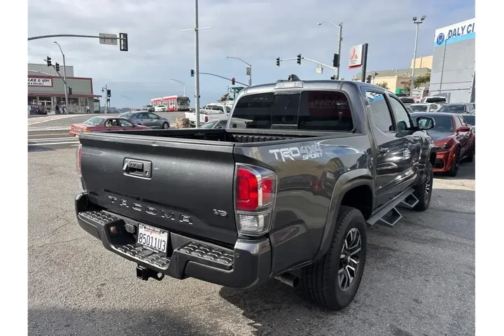 $39388 : Toyota Tacoma 2023 4x4 TRD P image 6