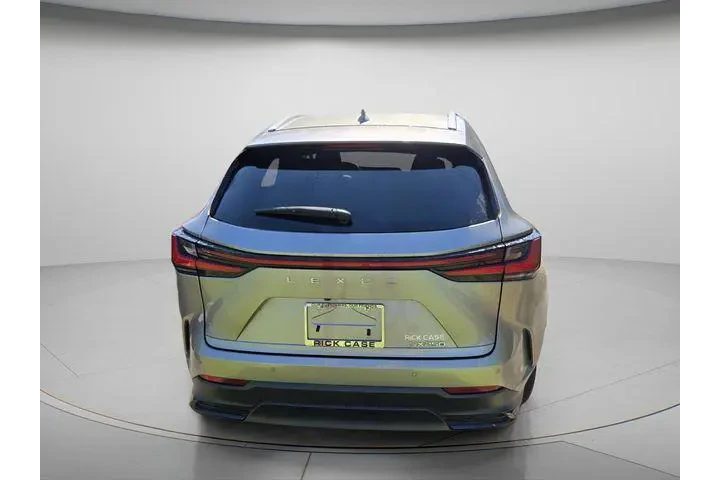 $36675 : Lexus NX 250 2024 Premium 4d image 5