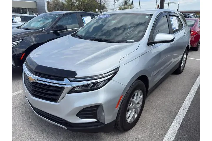 $22250 : Chevrolet Equinox 2022 LT 4d image 2