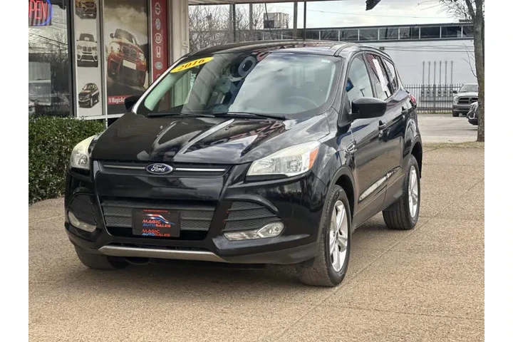 $13499 : 2016 Escape SE image 5