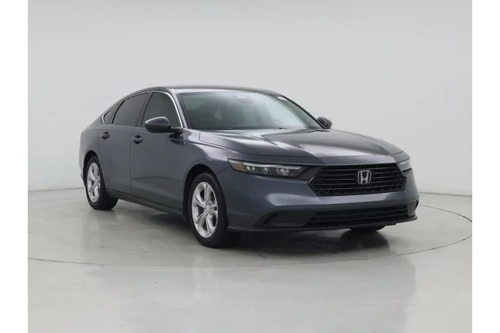 $22998 : Honda Accord 2023 LX 4dr Sed image 1