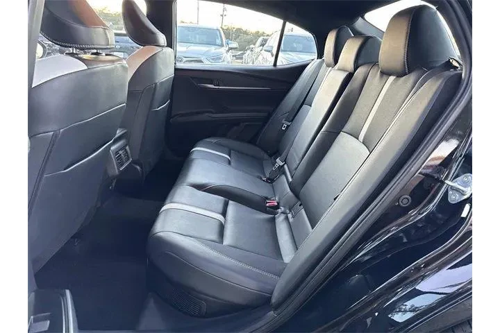 $28781 : Toyota Camry 2025 XSE 4dr Se image 7