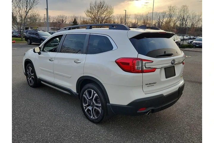 $30884 : Subaru Ascent 2023 AWD Touri image 4