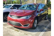 $14995 : Chrysler Pacifica 2019 Touri thumbnail