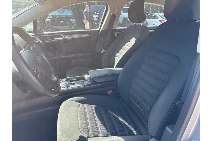 $11513 : Ford Fusion Hybrid 2019 SE 4 image 6