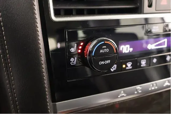 $37208 : Nissan Armada 2023 4x2 Plati image 8