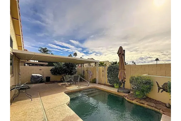 $850 : HOUSE FOR RENT image 2