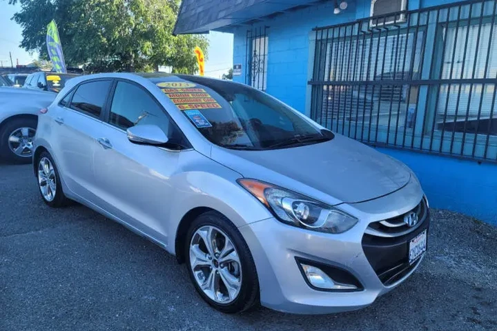 $9999 : 2013 Elantra GT image 1