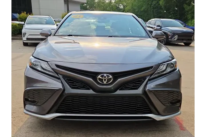 $28703 : Toyota Camry 2021 XSE V6 4dr image 4