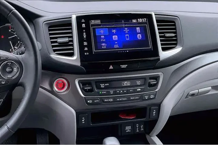 $15998 : Honda Pilot 2017 AWD EX-L 4d image 5