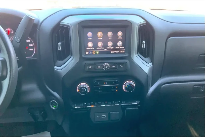 $31899 : Chevrolet Silverado 1500 202 image 6