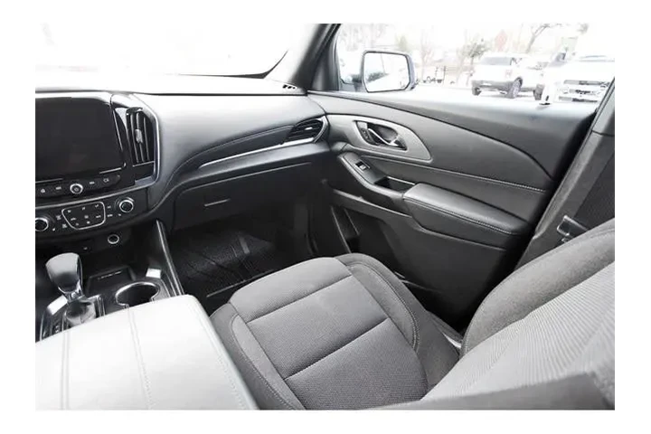 $32710 : Chevrolet Traverse Limited 2 image 9